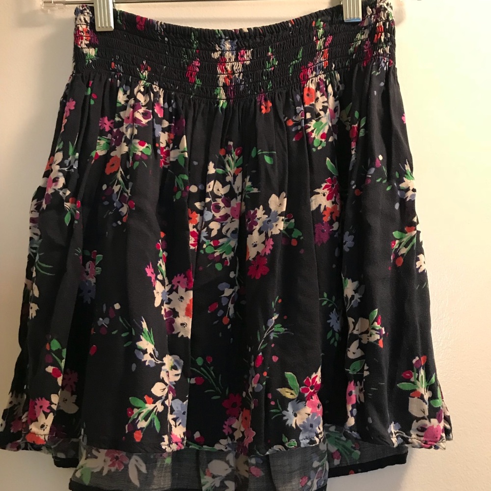 Express floral skirt size small